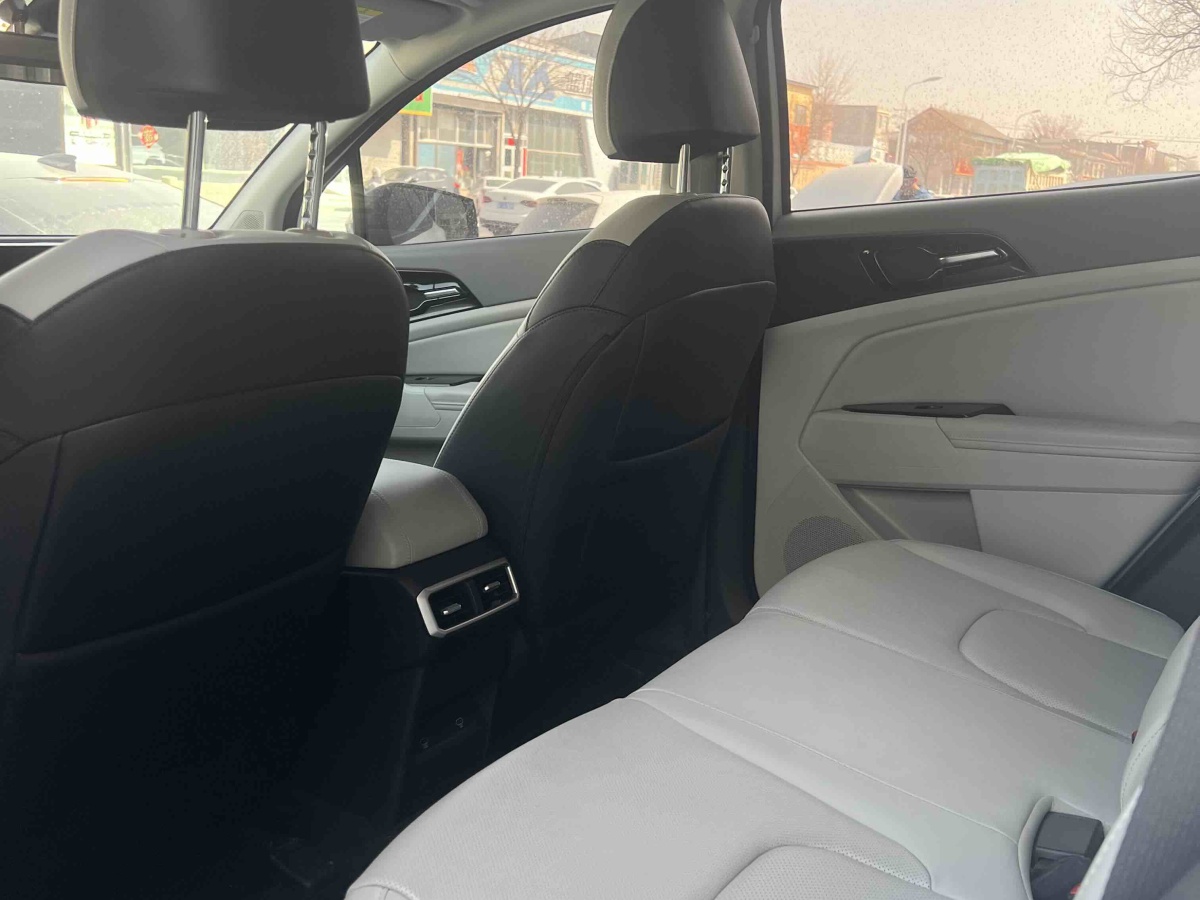 起亚 狮铂拓界 2024 汽车图片 #13