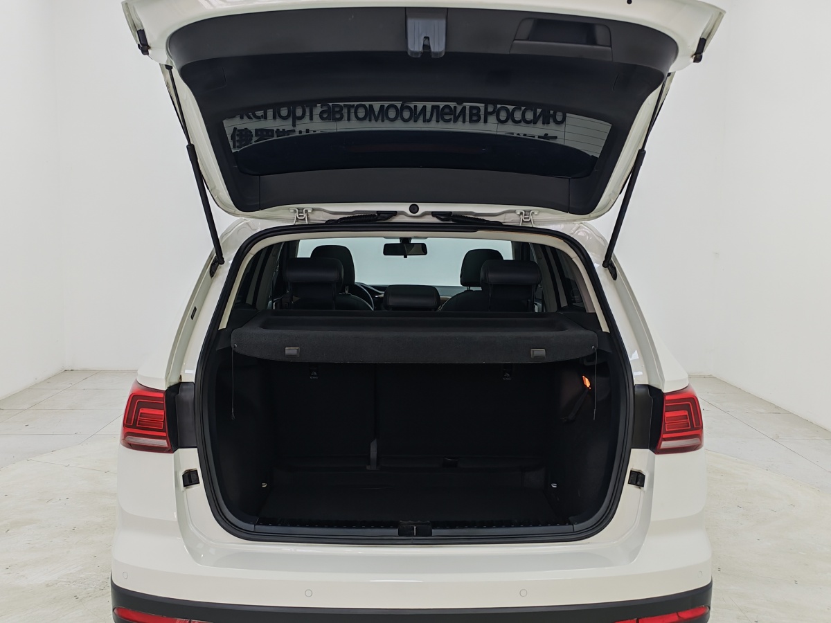 Volkswagen Tharu 2022 #13 Volkswagen Tharu 2022 car image #13