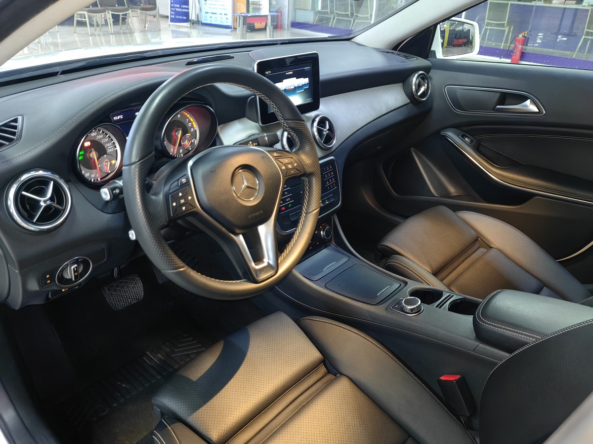 奔驰 奔驰GLA 2016 汽车图片 #13