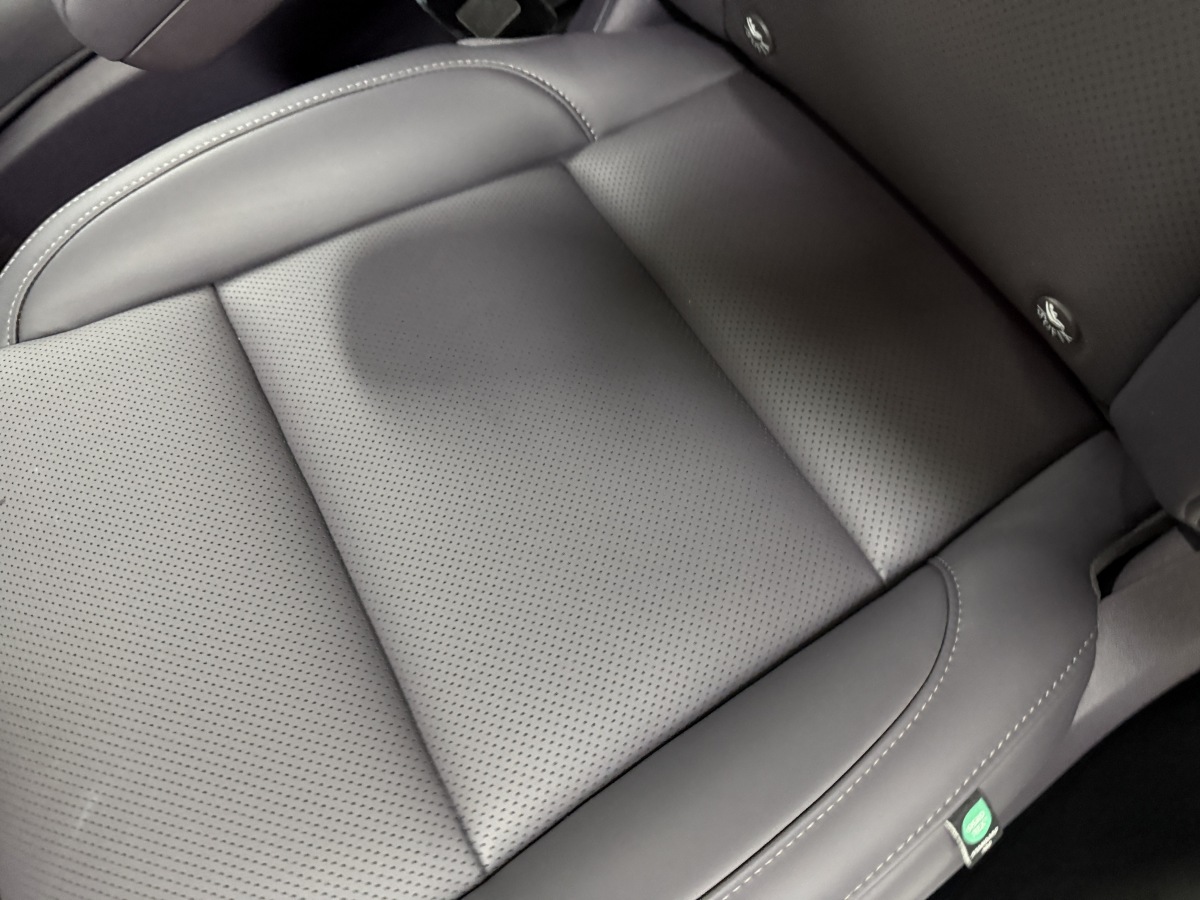 零跑汽车 零跑C16 2024 汽车图片 #13