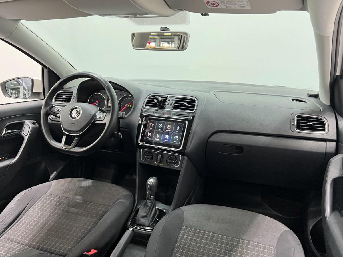Volkswagen Polo 2019 #13 Volkswagen Polo 2019 car image #13