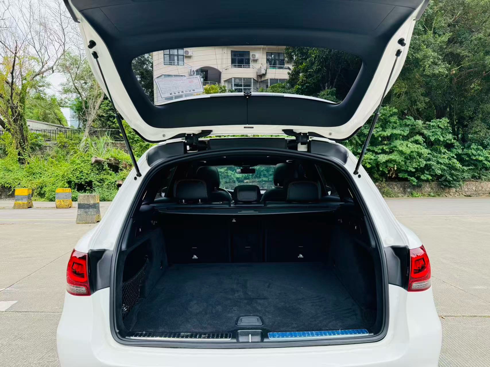 Mercedes-Benz GLC Class 2021 #13 Mercedes-Benz GLC Class 2021 car image #13