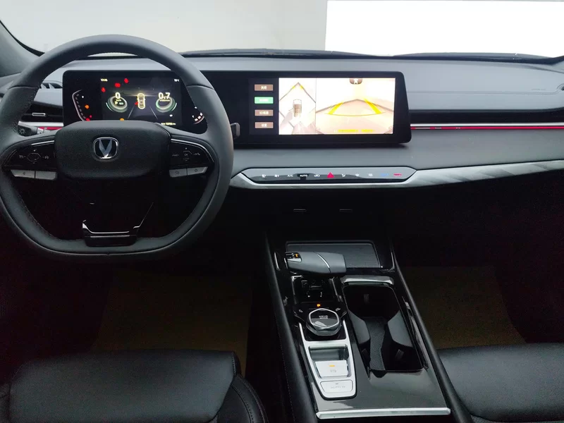 Changan Raeton Plus 2022 صورة سيارة #13