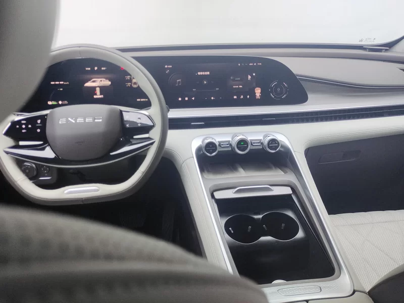 Exceed Yaoguang C-DM 2024 immagine di auto #13