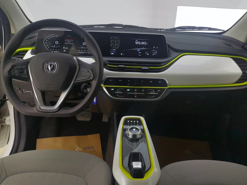 Changan BenBen E-Star 2022 car image #13
