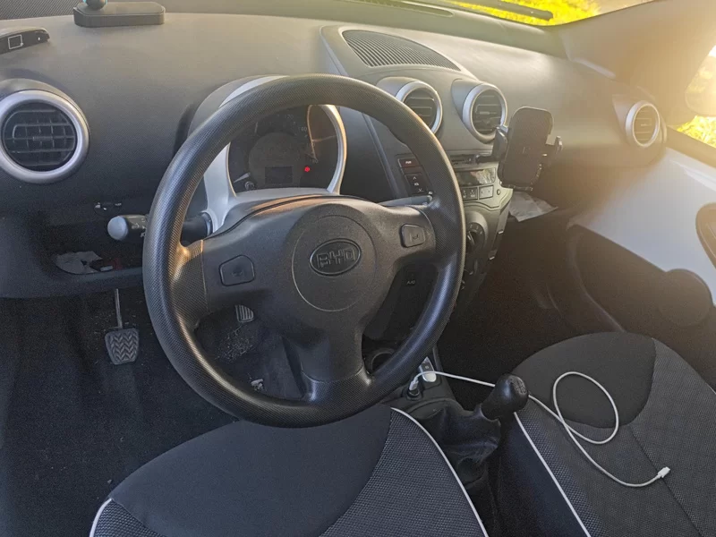 BYD F0 2015 car image #13