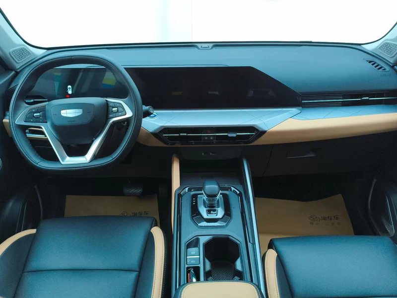 GEELY OkavangoPRO 2025 #13 GEELY OkavangoPRO 2025 car image #13