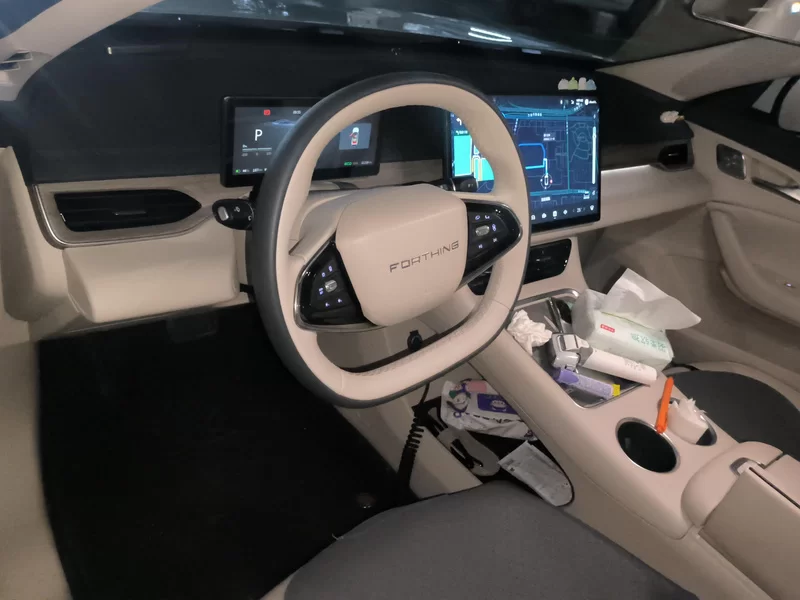 Forthing S7 2024 صورة سيارة #13