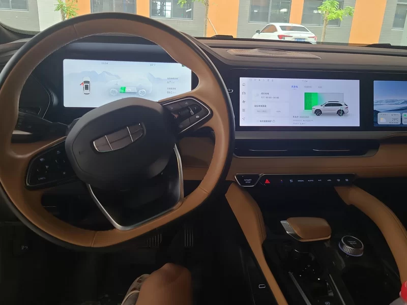 GEELY Monjaro EREV 2023 car image #13