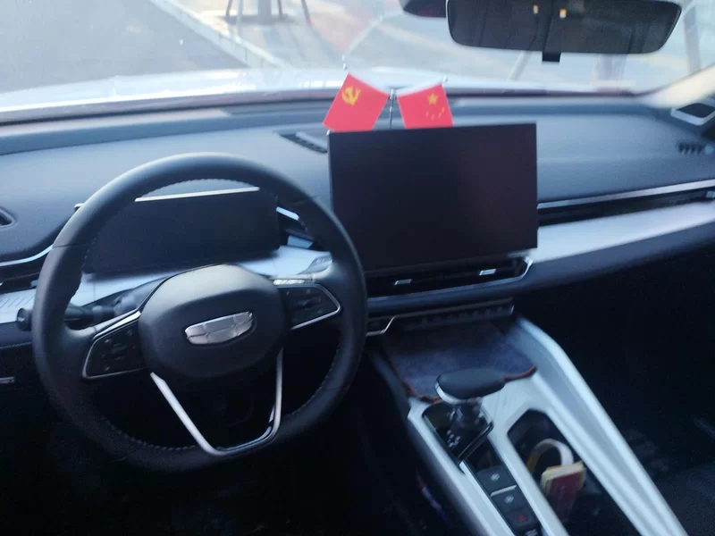 GEELY PrefaceL 2024 car image #13