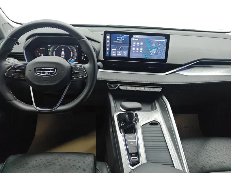 GEELY PrefaceL 2022 car image #13