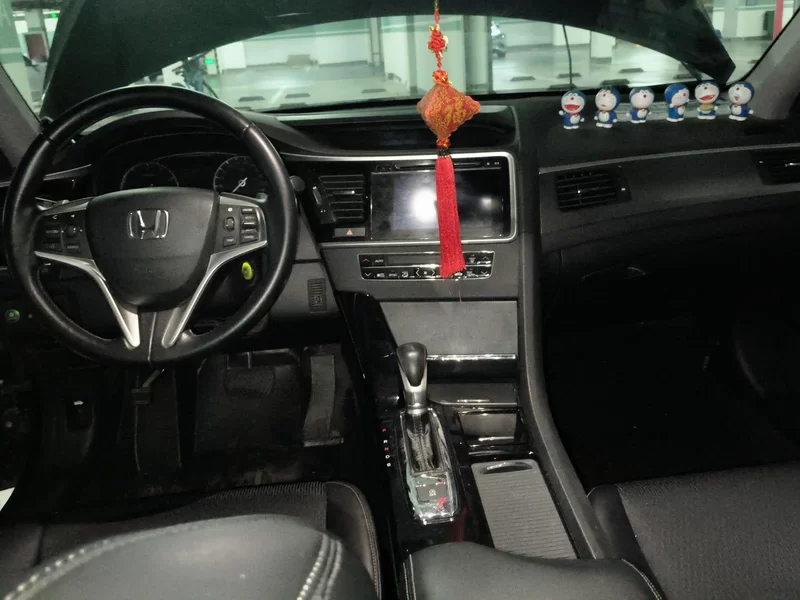 Honda Spirior 2016 #13 Honda Spirior 2016 car image #13