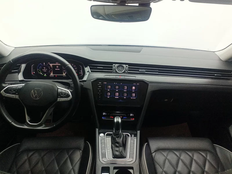 Volkswagen Magotan GTE 2022 #13 Volkswagen Magotan GTE 2022 car image #13