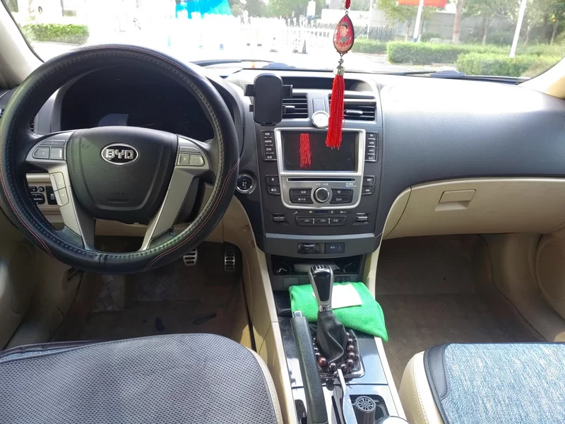 BYD G6 2013 #13 BYD G6 2013 car image #13