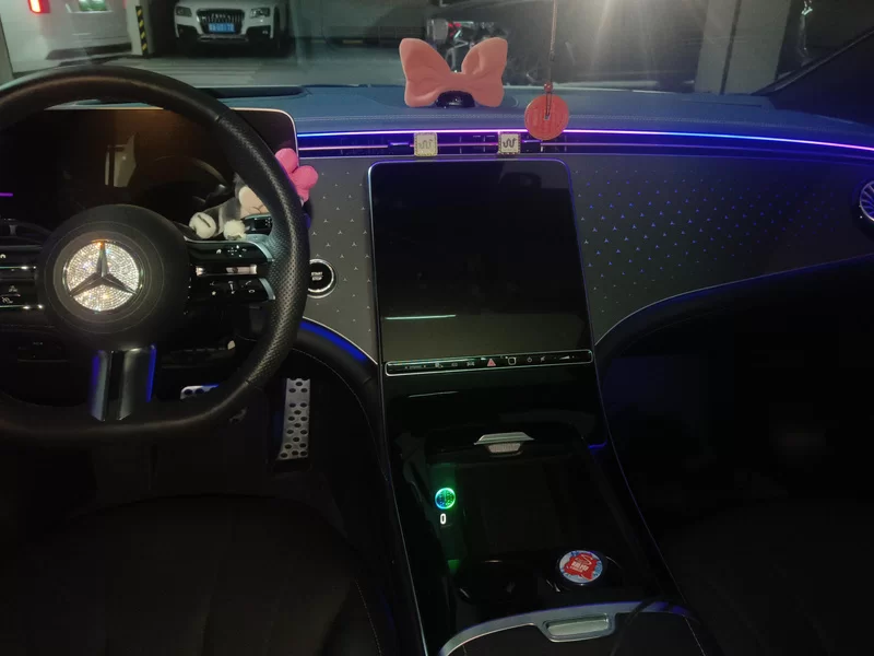 Mercedes-Benz EQE Class 2023 #13 Mercedes-Benz EQE Class 2023 immagine di auto #13