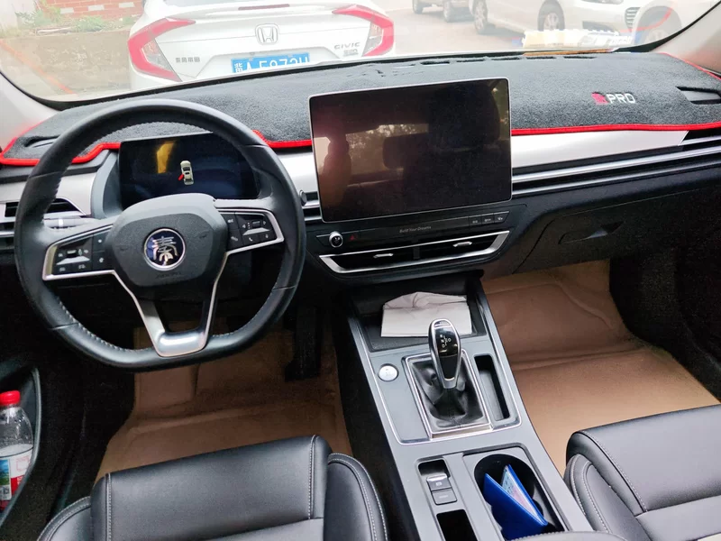 BYD Qin Pro 2019 #13 BYD Qin Pro 2019 car image #13