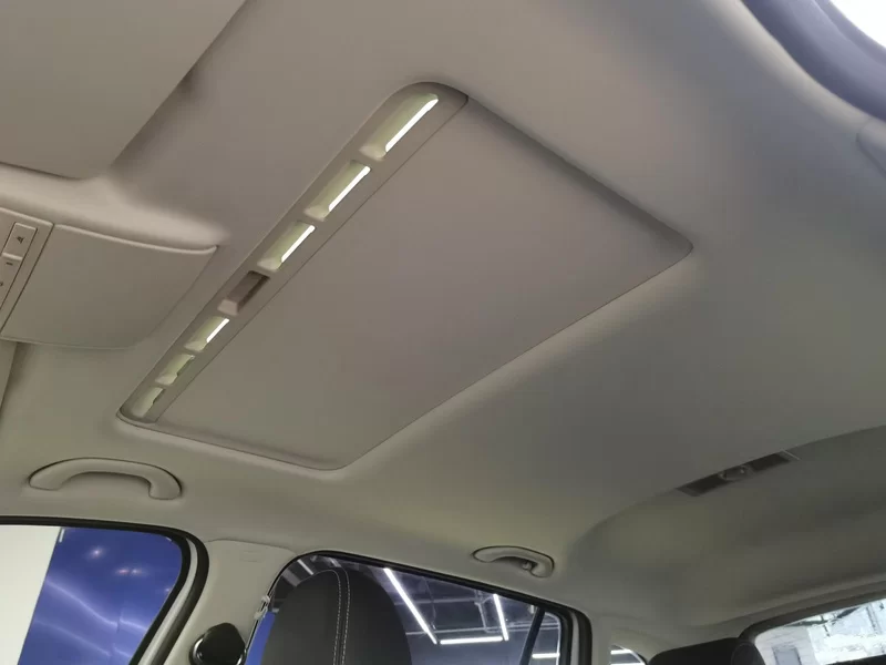 Volkswagen Gran Lavida 2018 immagine di auto #13