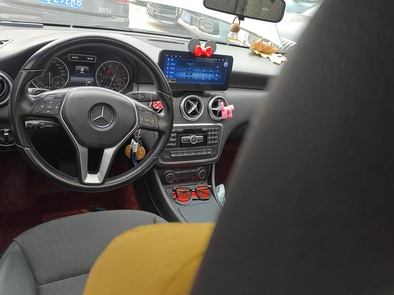 Mercedes-Benz A Class (Imported) 2014 #13 Mercedes-Benz A Class (Imported) 2014 car image #13