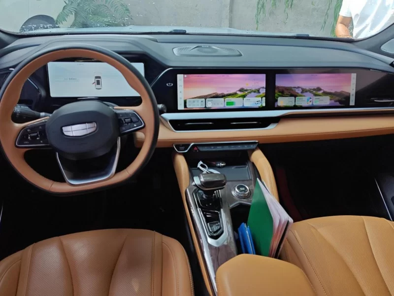 GEELY Monjaro EREV 2023 immagine di auto #13