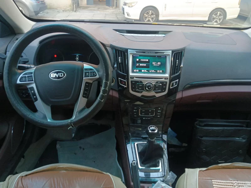 BYD SuRui 2015 car image #13