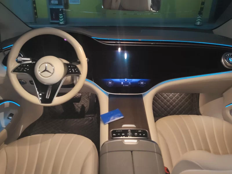 Mercedes-Benz EQS Class 2022 car image #13