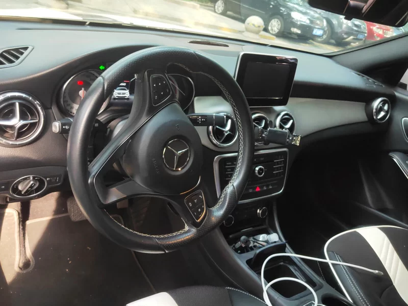 Mercedes-Benz CLA Class (Imported) 2016 car image #13