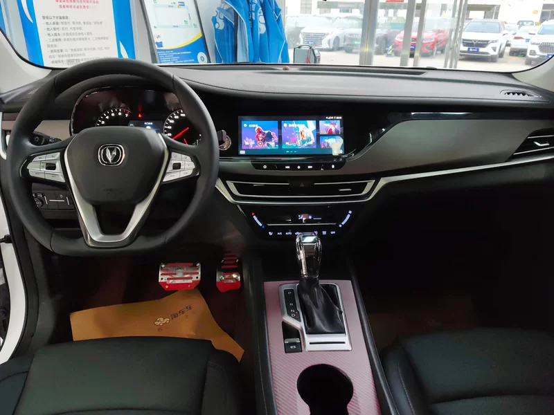 Changan CS35 Plus 2019 car image #13