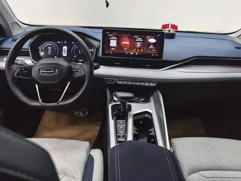 GEELY PrefaceL 2022 car image #13