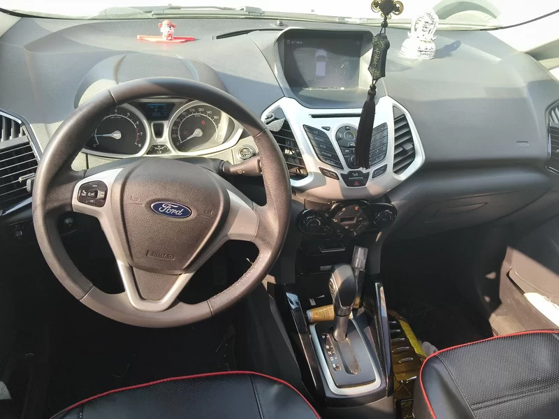Ford EcoSport 2015 изображение автомобиля #13