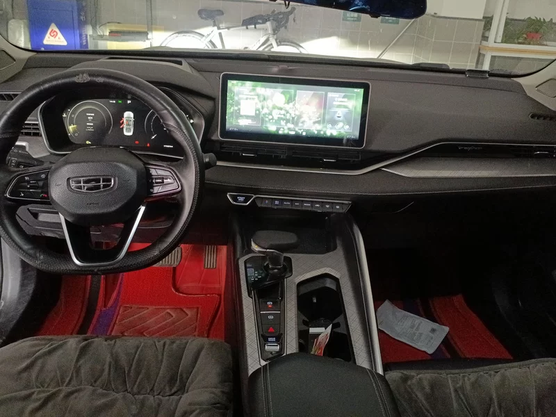 GEELY PrefaceL 2021 car image #13