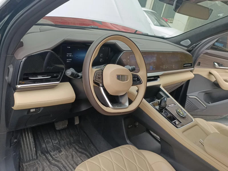 GEELY Monjaro MHEV 2024 car image #13