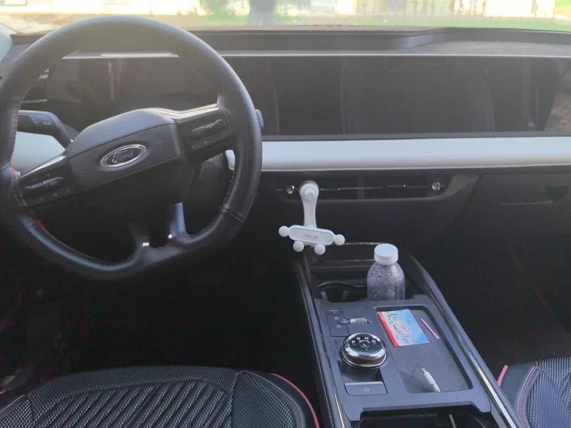 Ford Evos 2021 immagine di auto #13