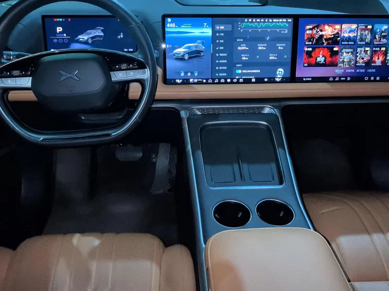 Xpeng G9 2023 #13 Xpeng G9 2023 immagine di auto #13