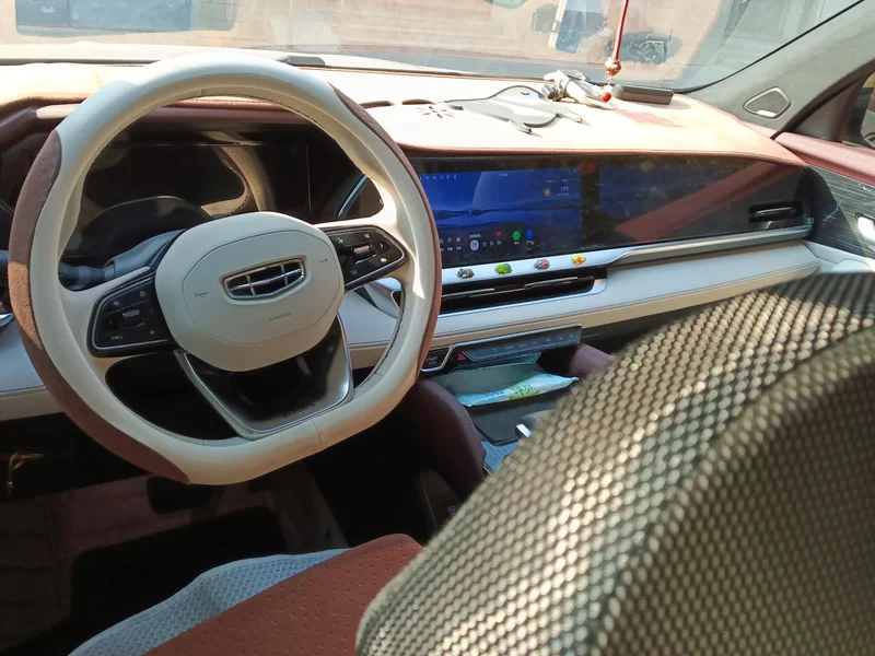 GEELY Monjaro MHEV 2022 #13 GEELY Monjaro MHEV 2022 car image #13