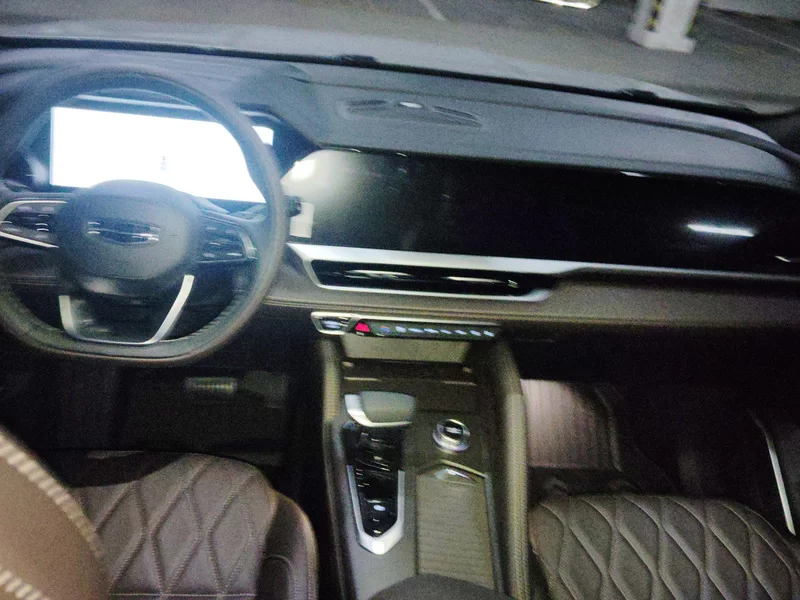 GEELY Monjaro MHEV 2025 #13 GEELY Monjaro MHEV 2025 immagine di auto #13