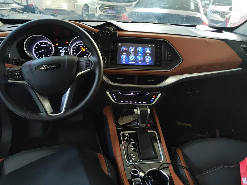 众泰 众泰T300 2018 汽车图片 #13