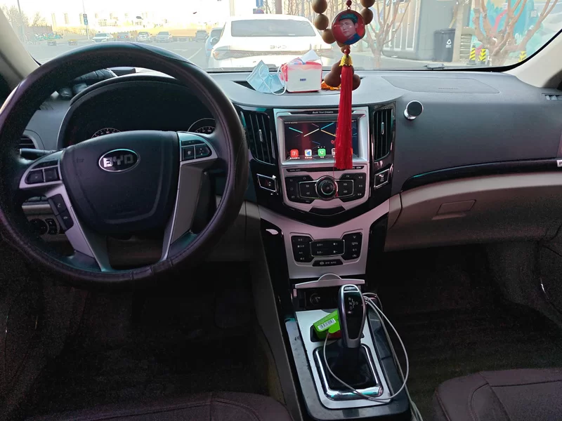 BYD e5 2017 #13 BYD e5 2017 car image #13