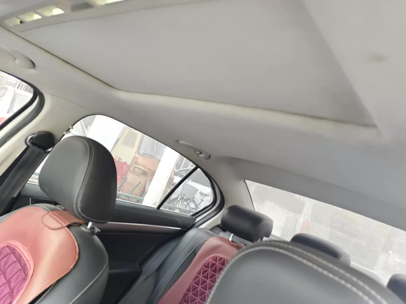Volkswagen Lavida 2017 car image #13
