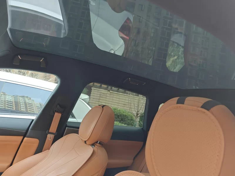 Xpeng G9 2025 immagine di auto #13