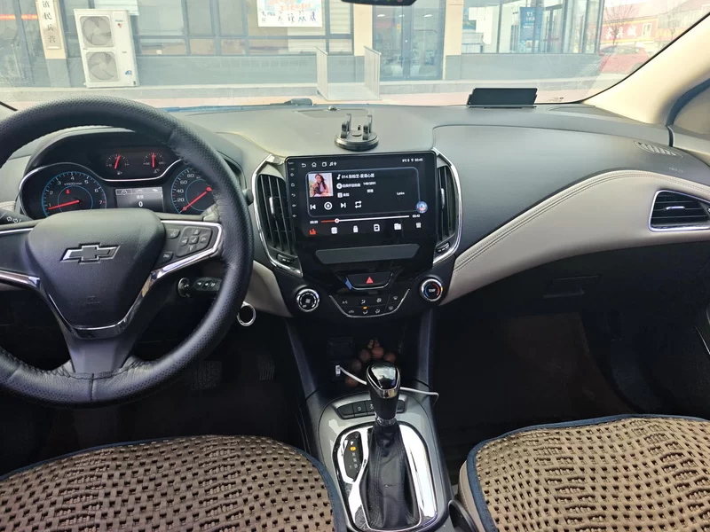 Chevrolet Cruze 2015 car image #13