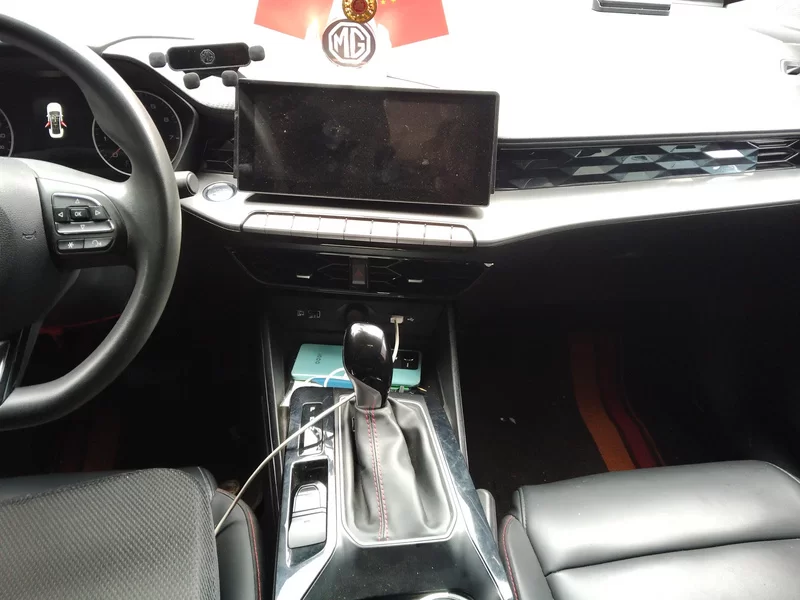 5 2022 imagen de coche #13