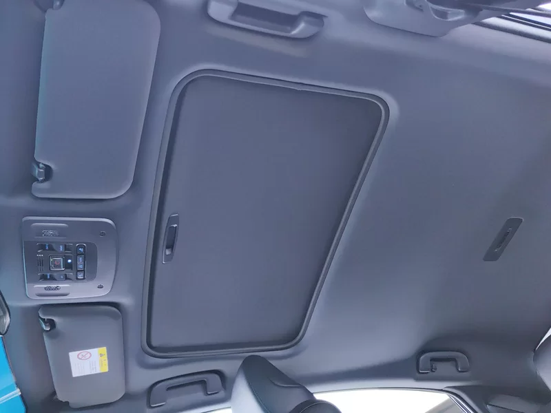 Toyota Avalon 2023 car image #13