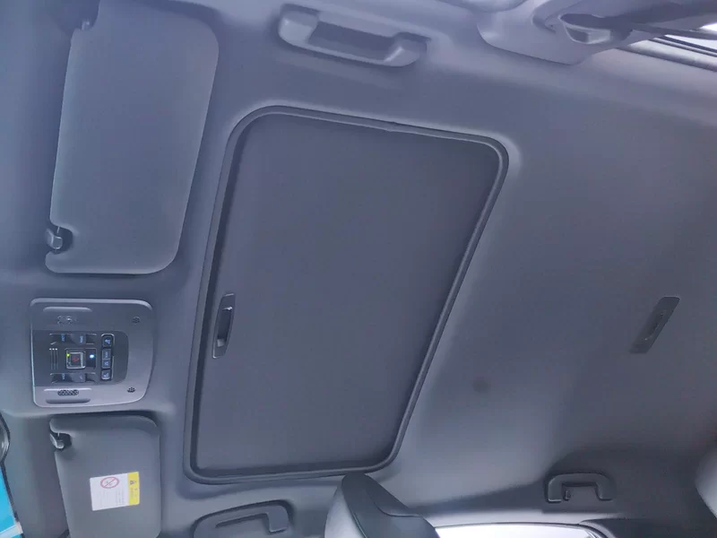 Toyota Avalon 2023 car image #13