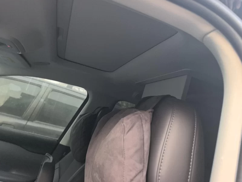 零跑汽车 零跑C16 2024 汽车图片 #13