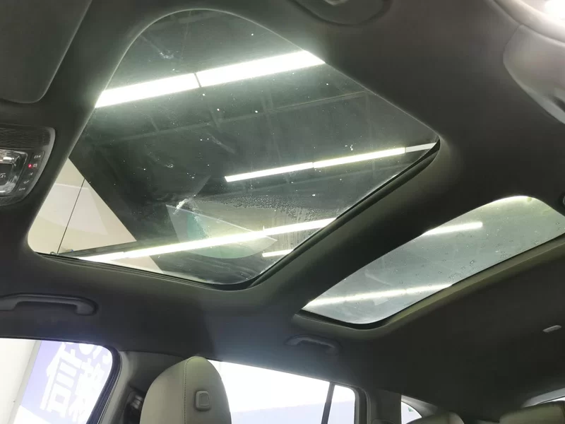 Mercedes-Benz GLB Class 2022 immagine di auto #13