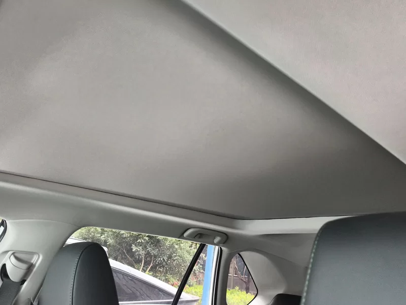 Toyota RAV4 2023 immagine di auto #13