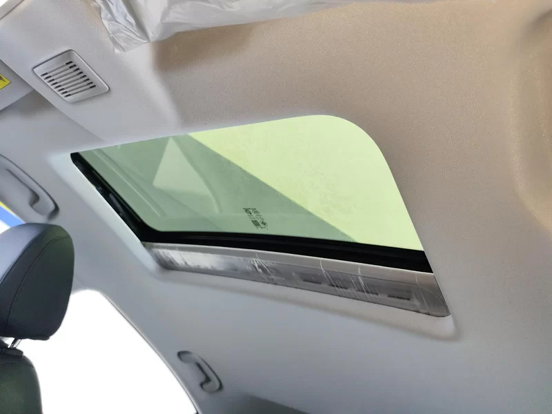 Roewe i5 2025 imagem de carro #13