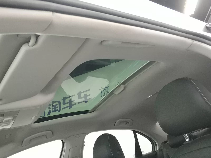 Volkswagen Lamando 2016 immagine di auto #13