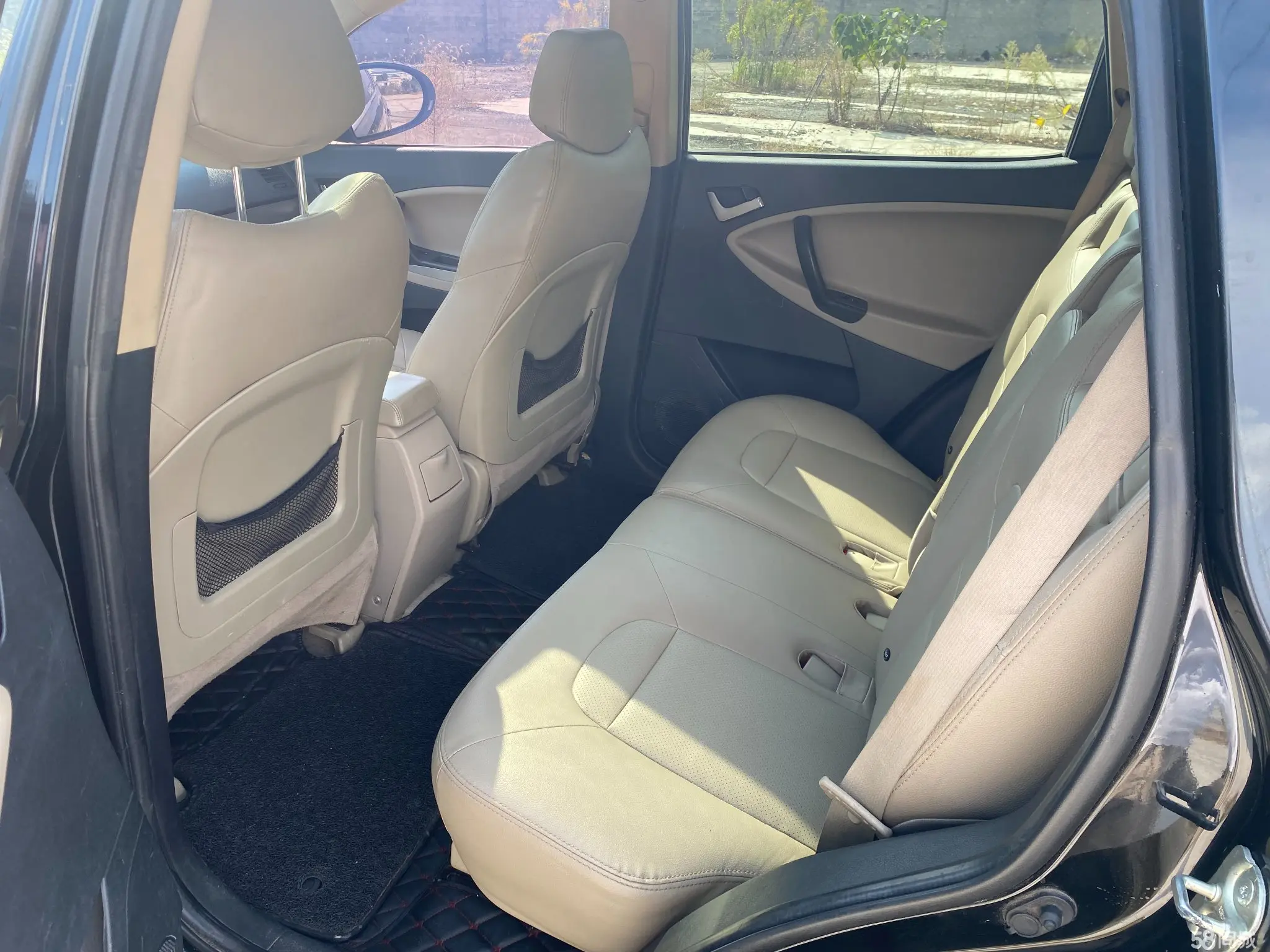 GEELY GX7 2013 car image #13