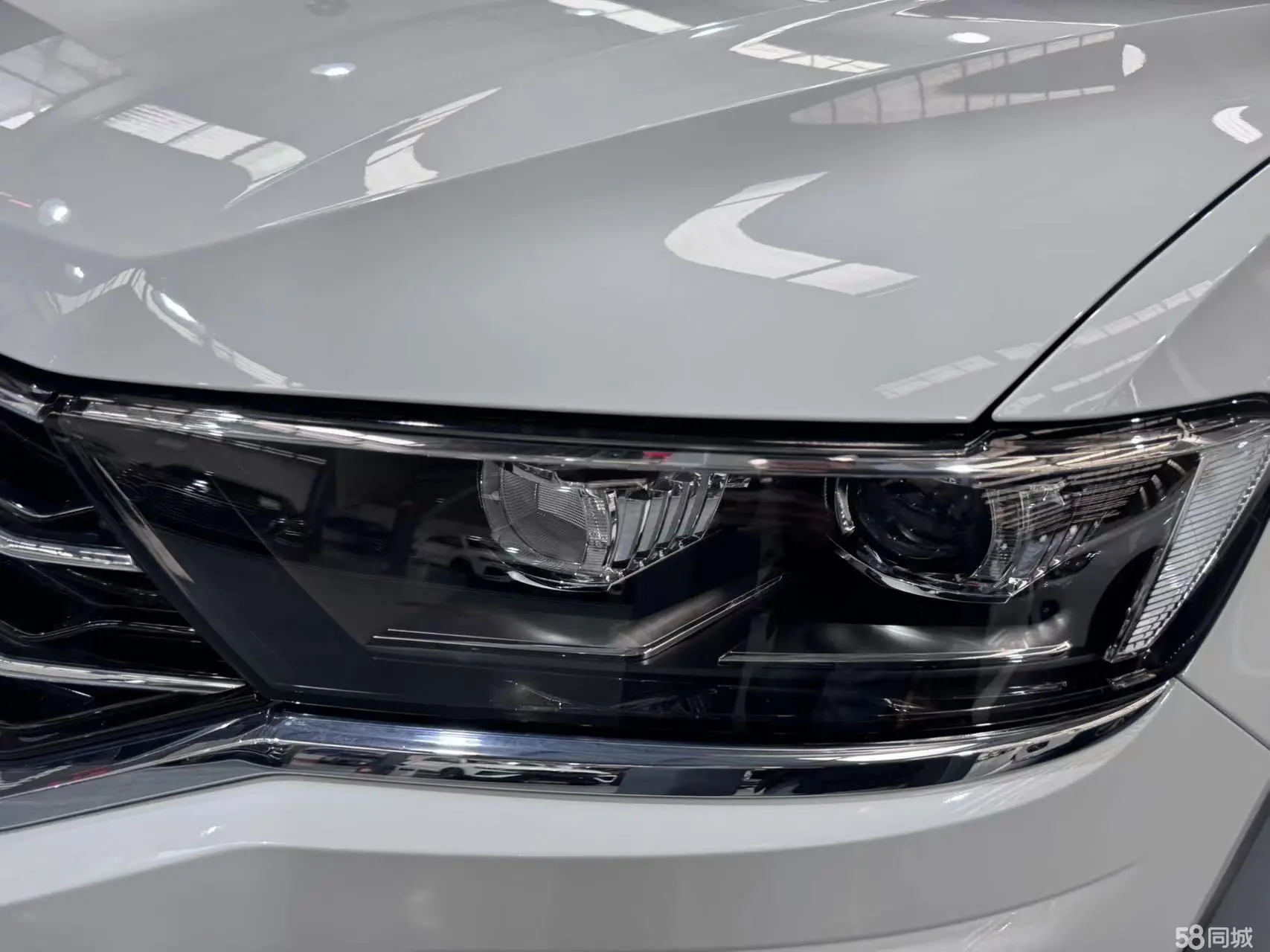 Volkswagen T-Roc 2022 immagine di auto #13
